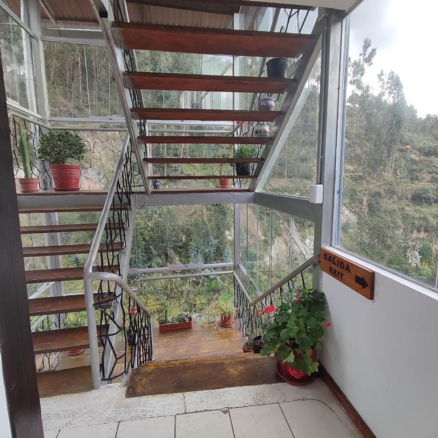 Casa Sapantiana Con Vista Al Bosque, Cerca A Sacsayhuaman Bed & Breakfast Cusco Bagian luar foto